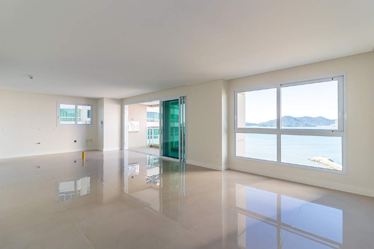 Apartamento de 4 quartos, 160m² no bairro Pioneiros, em Balneário Camboriú | Eu Corretor