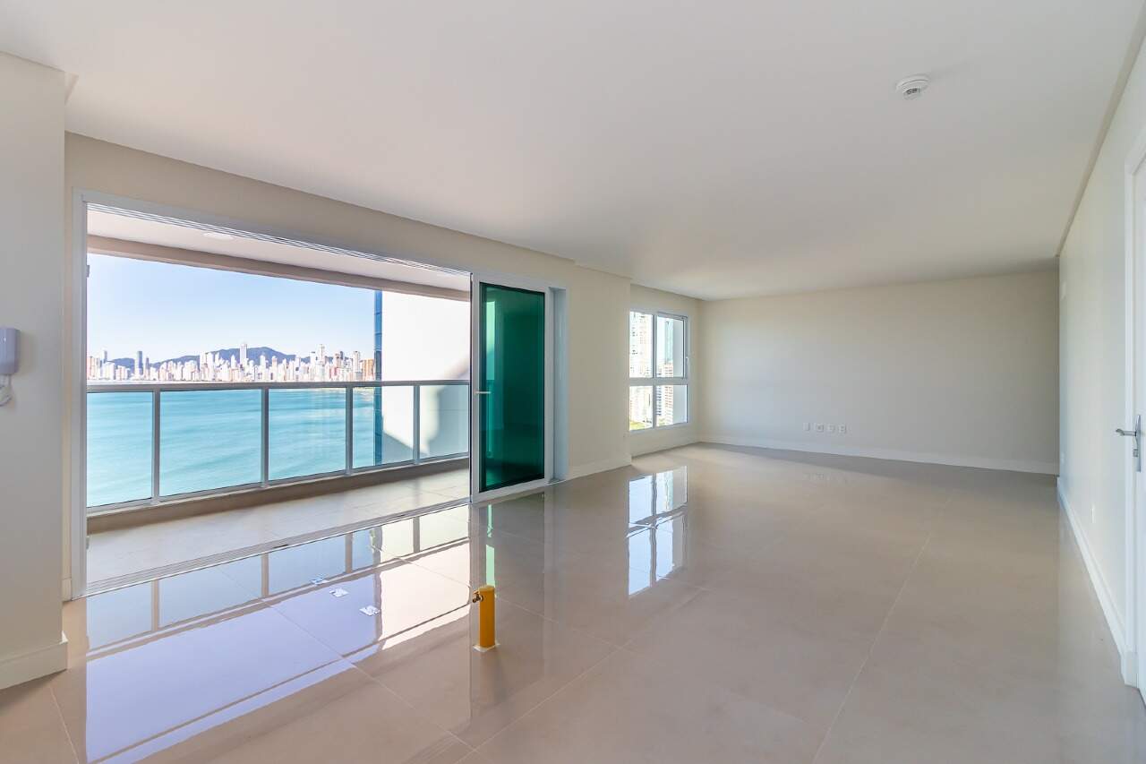 Apartamento de 4 quartos, 160m² no bairro Pioneiros, em Balneário Camboriú | Eu Corretor