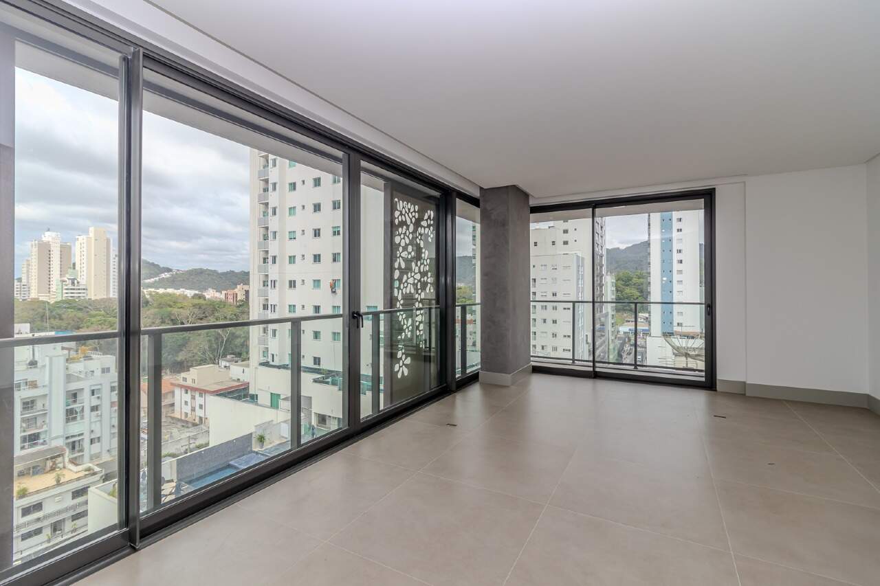 Apartamento de 4 quartos, 249m² no bairro Pioneiros, em Balneário Camboriú | Eu Corretor