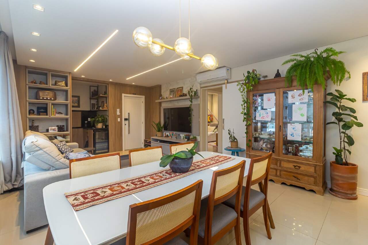 Apartamento de 3 quartos, 115m² no bairro Pioneiros, em Balneário Camboriú | Eu Corretor