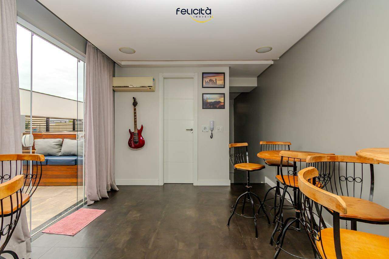 Casa de 3 quartos, 210m² no bairro Centro, em Balneário Camboriú | Eu Corretor