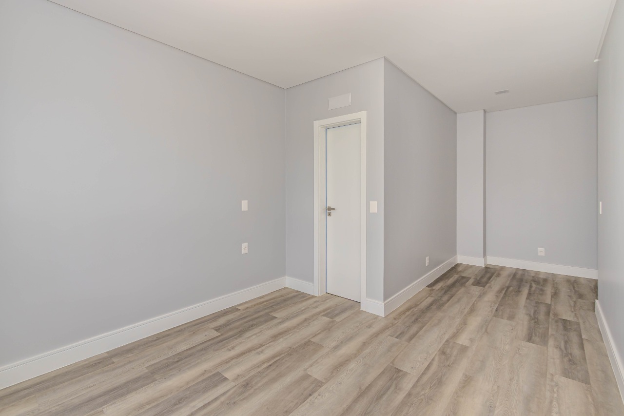 Apartamento à venda no Praia Brava: 