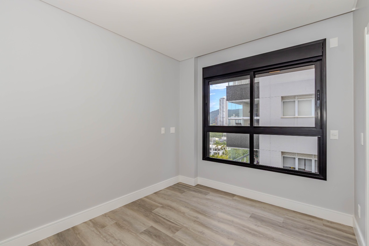 Apartamento à venda no Praia Brava: 