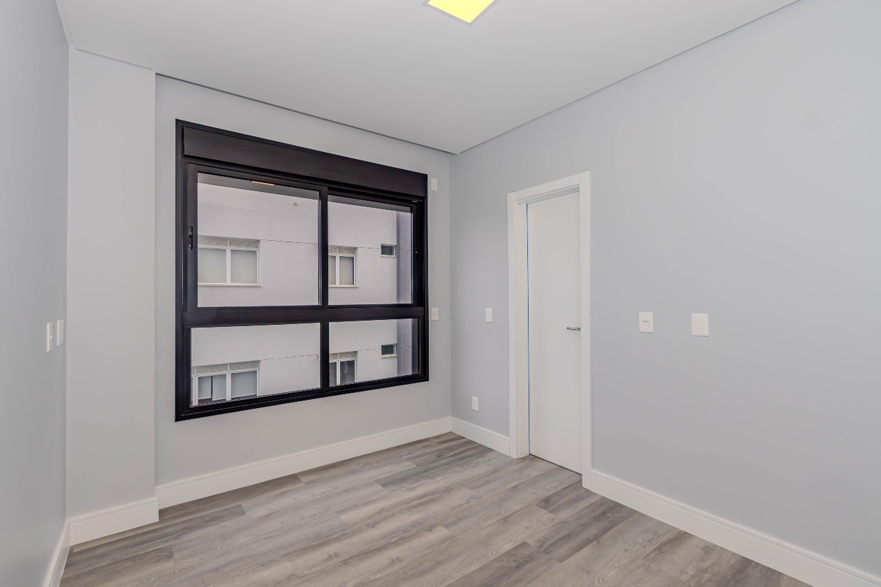 Apartamento à venda no Praia Brava: 