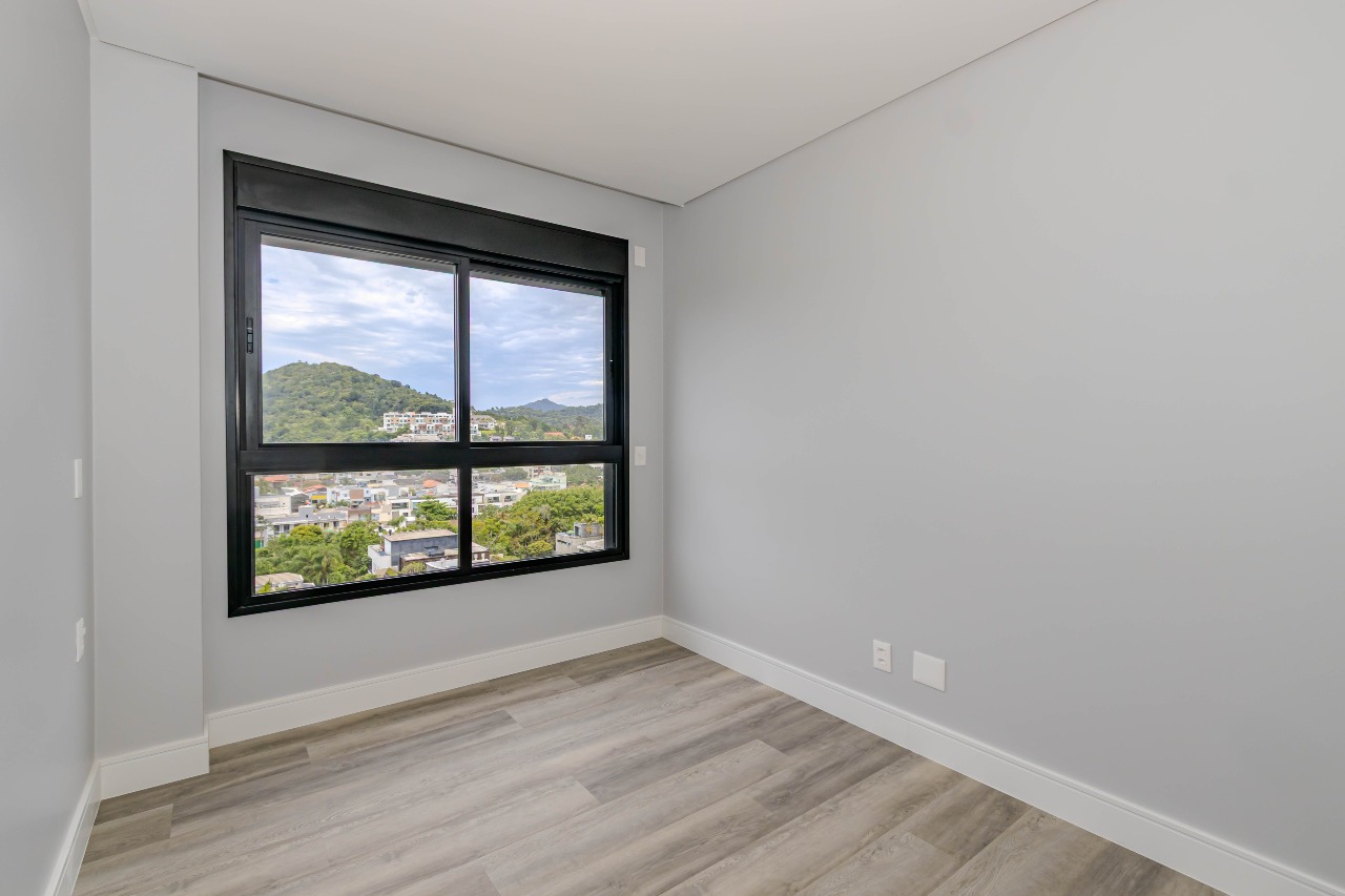 Apartamento à venda no Praia Brava: 