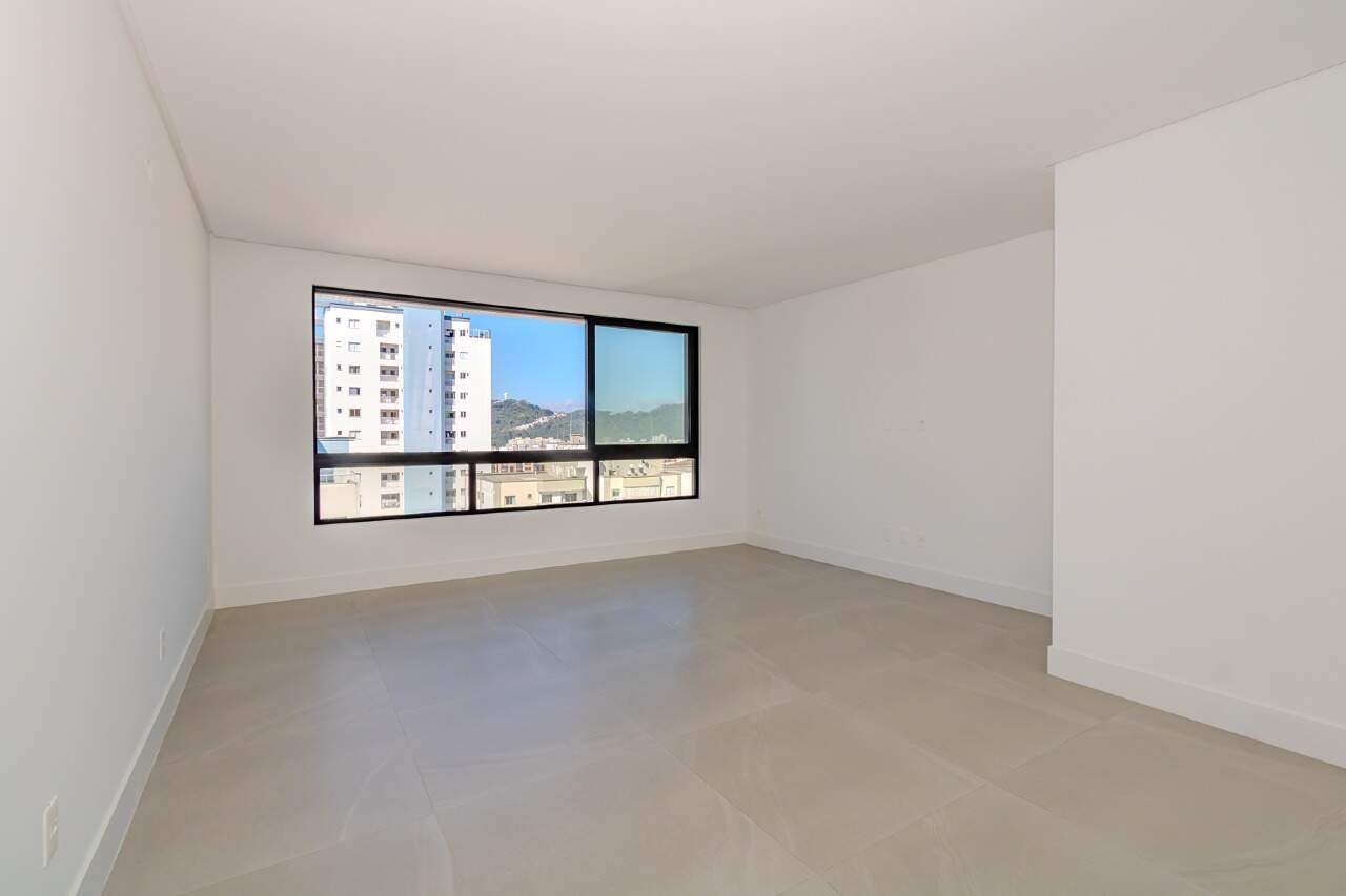 Apartamento de 4 quartos, 146m² no bairro Pioneiros, em Balneário Camboriú | Eu Corretor