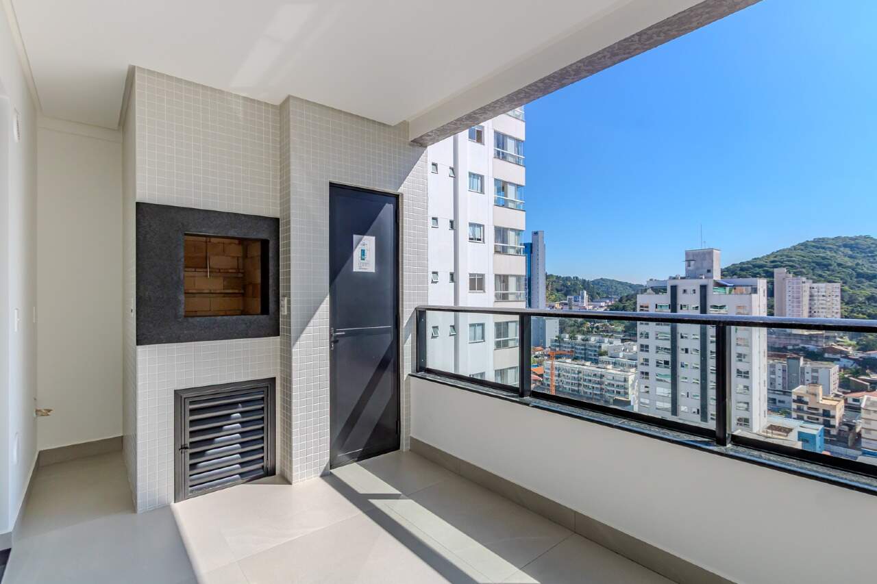 Apartamento de 4 quartos, 146m² no bairro Pioneiros, em Balneário Camboriú | Eu Corretor