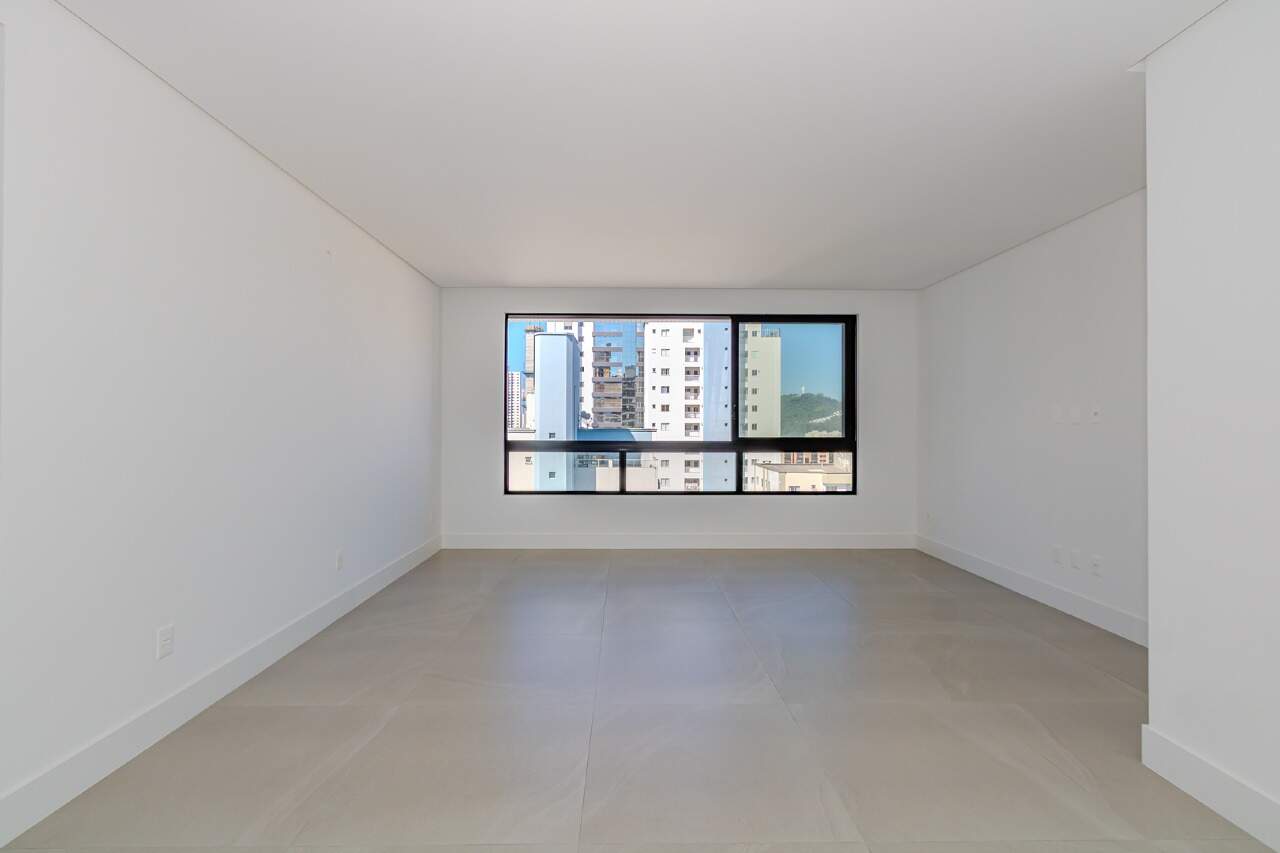 Apartamento de 4 quartos, 146m² no bairro Pioneiros, em Balneário Camboriú | Eu Corretor