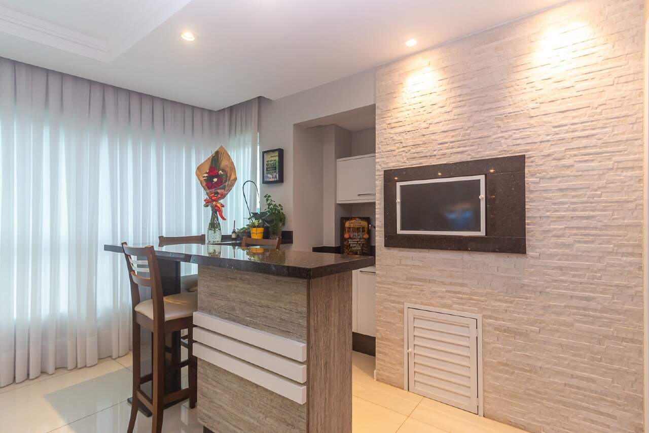 Apartamento de 3 quartos, 124m² no bairro Centro, em Balneário Camboriú | Eu Corretor