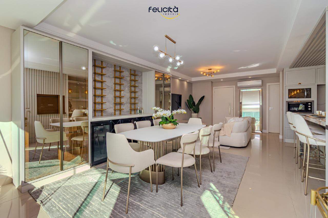 Apartamento de 3 quartos, 130m² no bairro Centro, em Balneário Camboriú | Eu Corretor