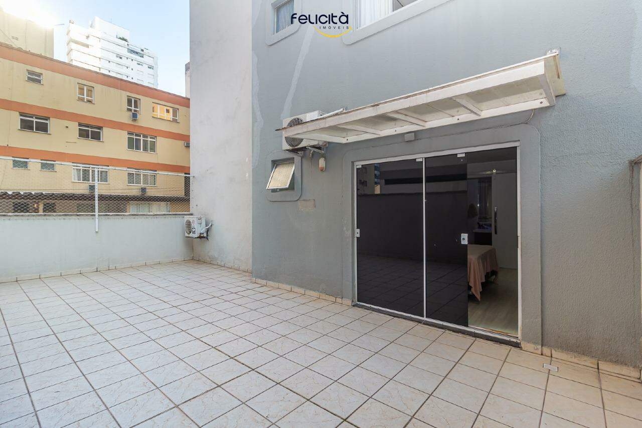 Apartamento de 3 quartos, 215m² no bairro Centro, em Balneário Camboriú | Eu Corretor