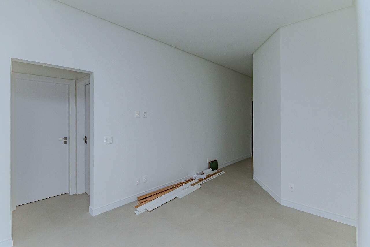 Apartamento à venda no Praia Brava: 