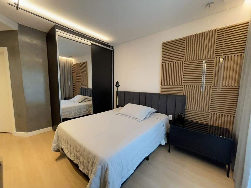 Casas à venda no Praia dos Amores: 