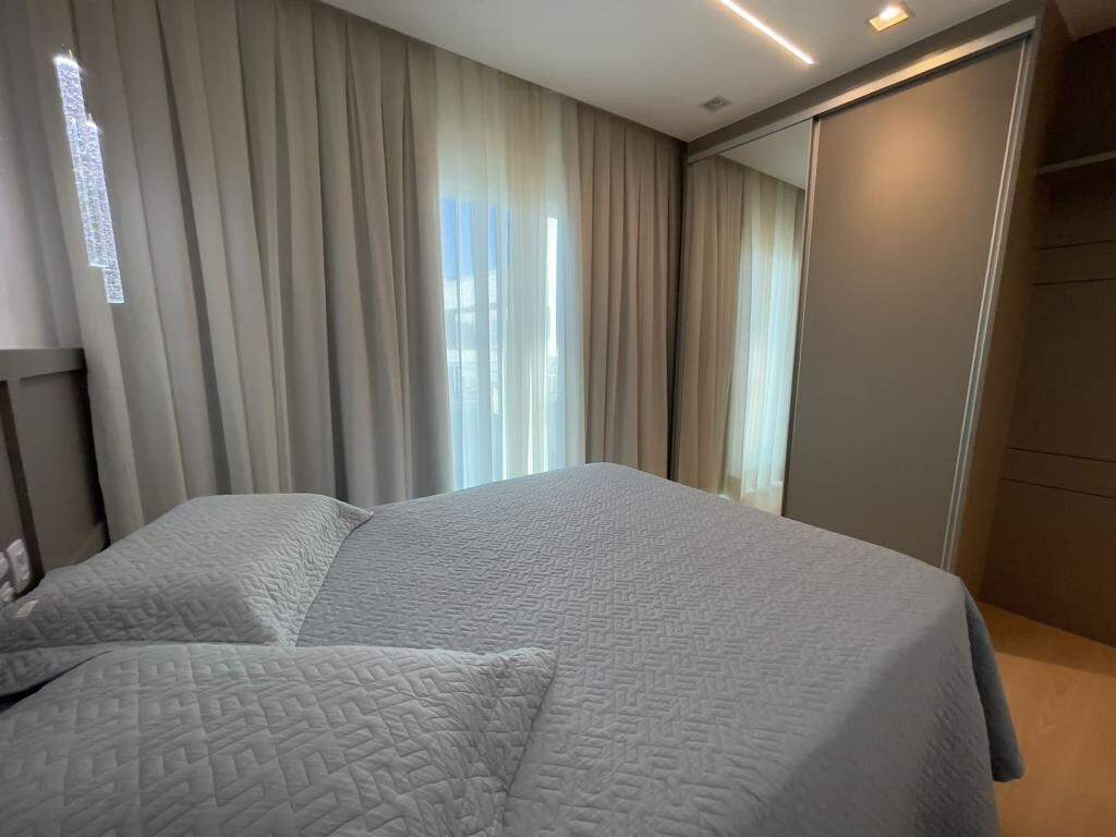 Casas à venda no Praia dos Amores: 