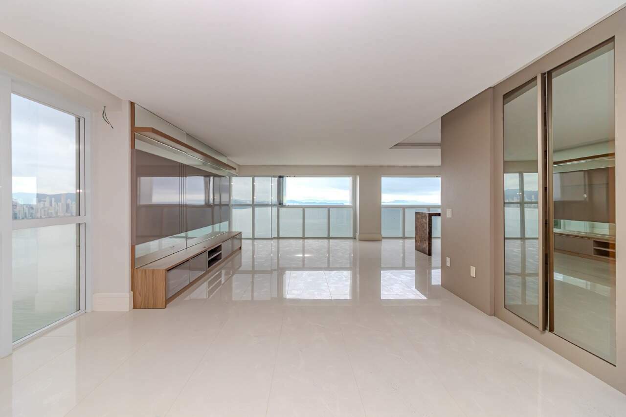Apartamento de 4 quartos, 237m² no bairro Barra Sul, em Balneário Camboriú | Eu Corretor
