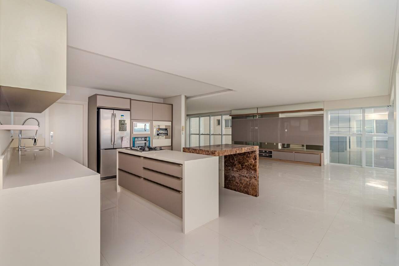 Apartamento de 4 quartos, 237m² no bairro Barra Sul, em Balneário Camboriú | Eu Corretor