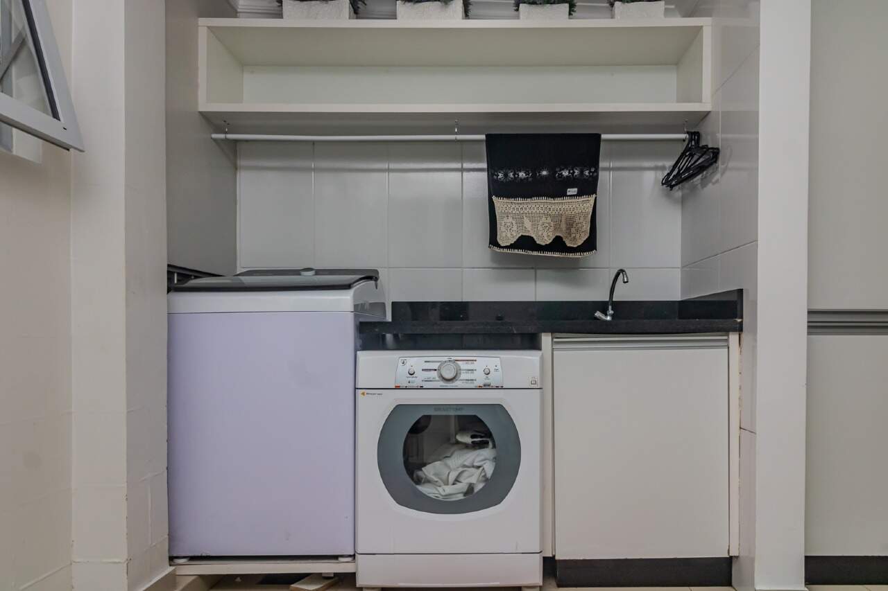 Apartamento diferenciado à venda no Centro: 