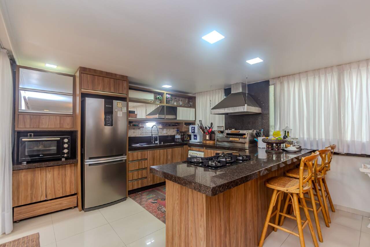 Apartamento diferenciado à venda no Centro: 