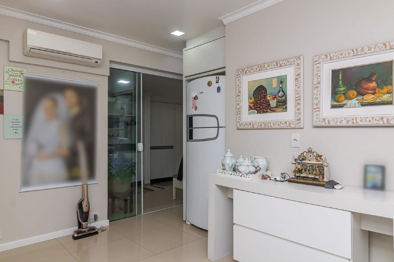 Apartamento diferenciado à venda no Centro: 