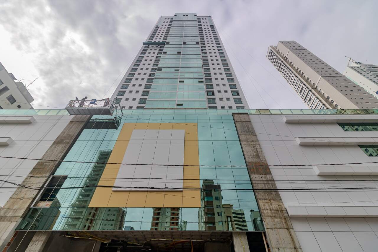 Apartamento de 3 quartos, 125m² no bairro Centro, em Balneário Camboriú | Eu Corretor