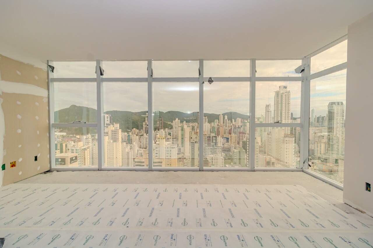 Apartamento de 3 quartos, 125m² no bairro Centro, em Balneário Camboriú | Eu Corretor