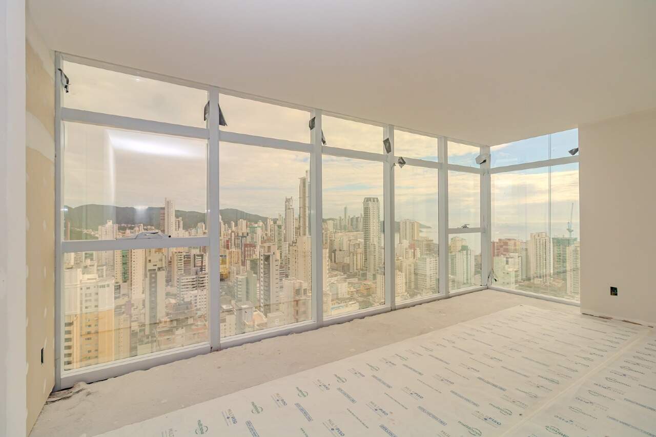 Apartamento de 3 quartos, 125m² no bairro Centro, em Balneário Camboriú | Eu Corretor
