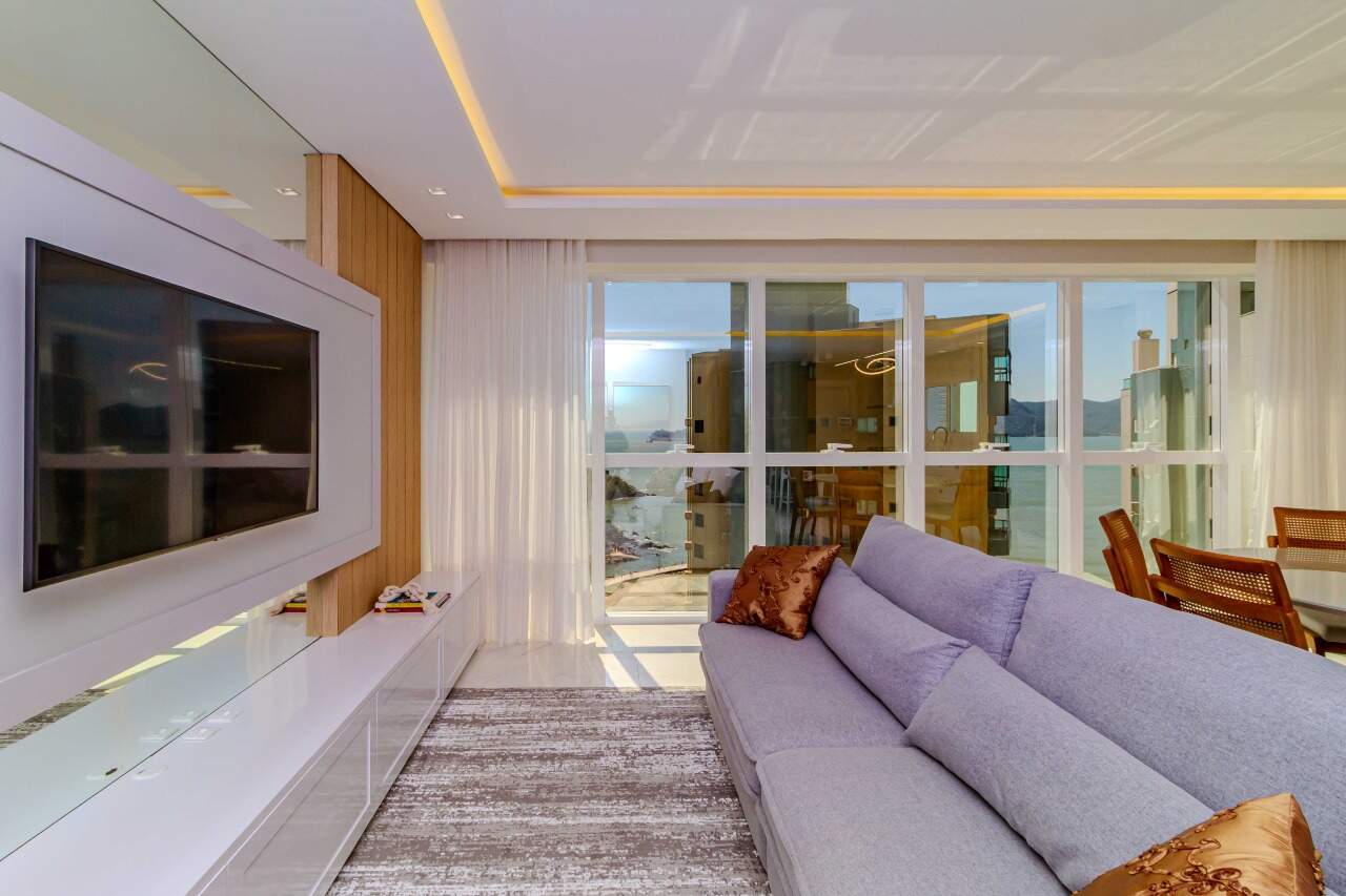 Apartamento à venda no Pioneiros: 