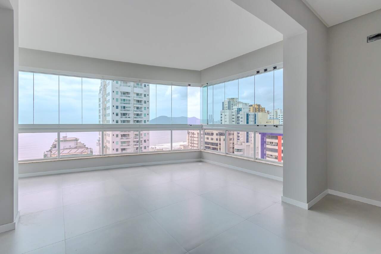 Apartamento de 3 quartos, 135m² no bairro Centro, em Balneário Camboriú | Eu Corretor