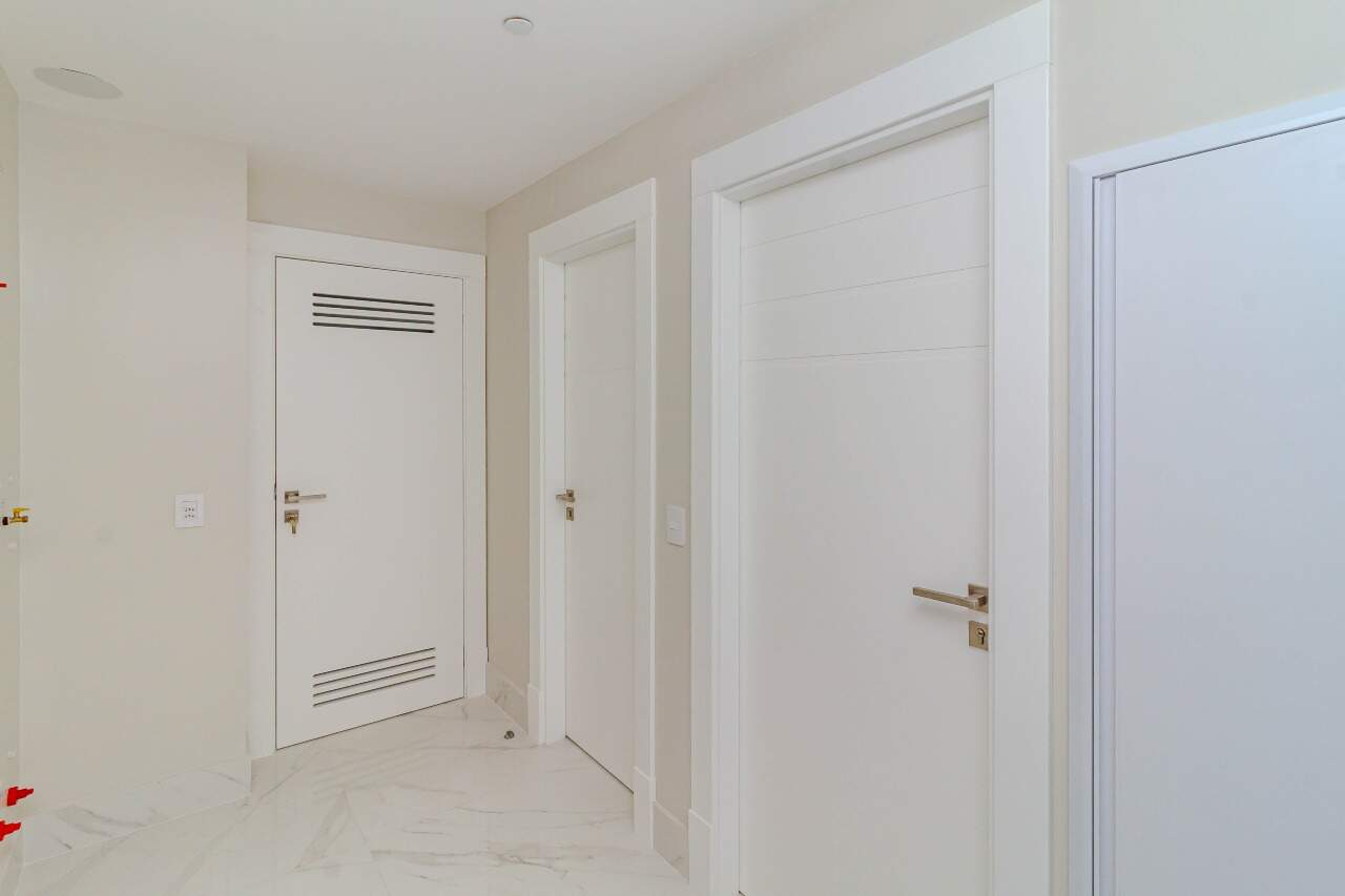 Apartamento à venda no Pioneiros: 