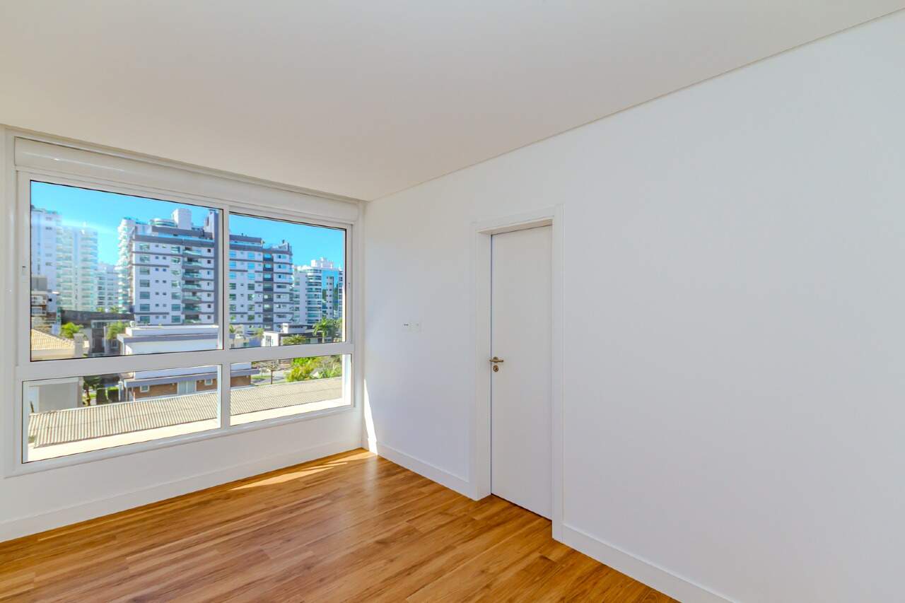 Apartamento à venda no Praia Brava: