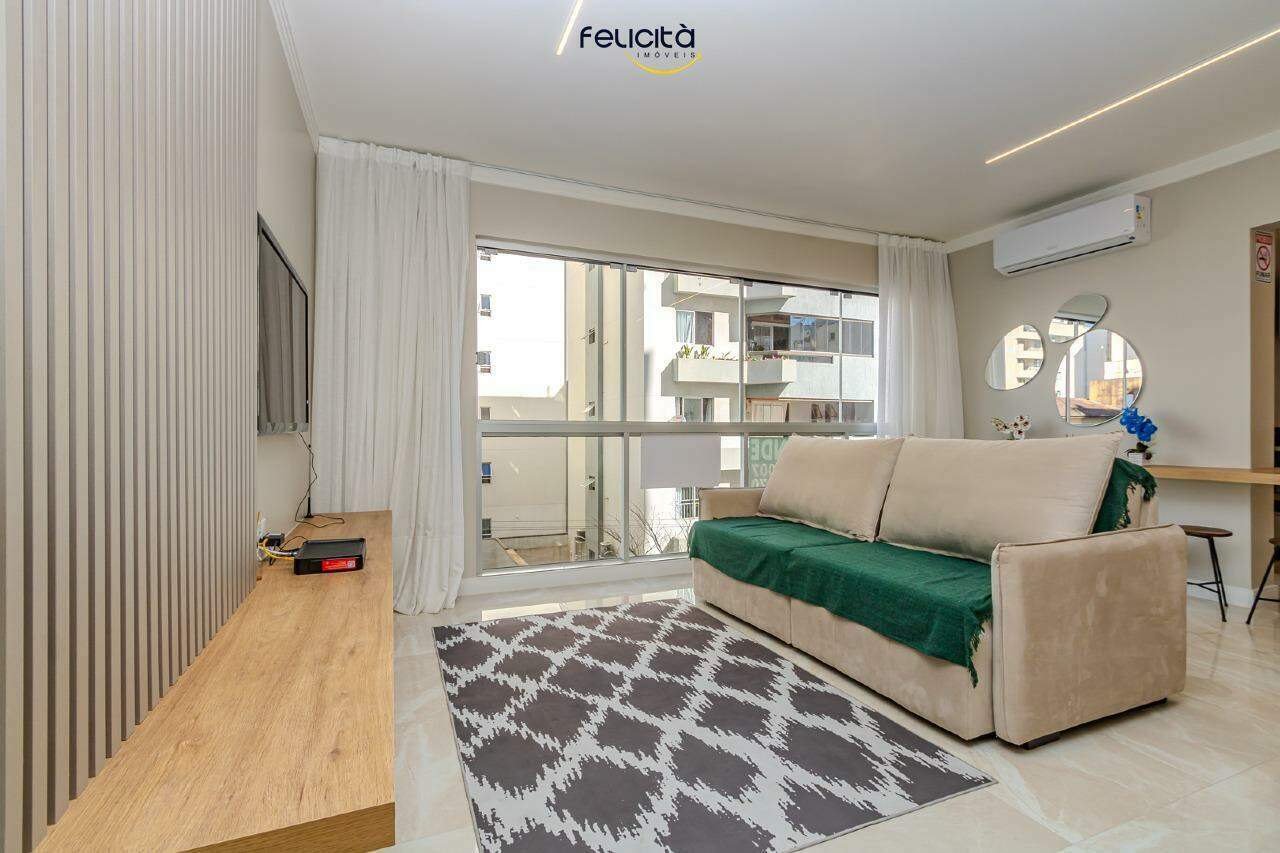 Apartamento de 3 quartos, 120m² no bairro Centro, em Balneário Camboriú | Eu Corretor