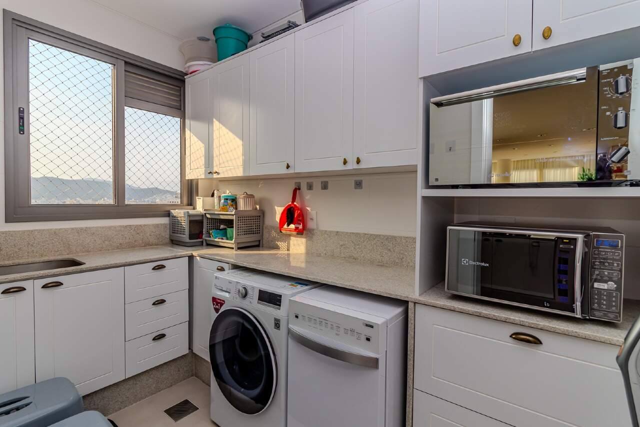 Apartamento de 3 quartos, 151m² no bairro Centro, em Balneário Camboriú | Eu Corretor