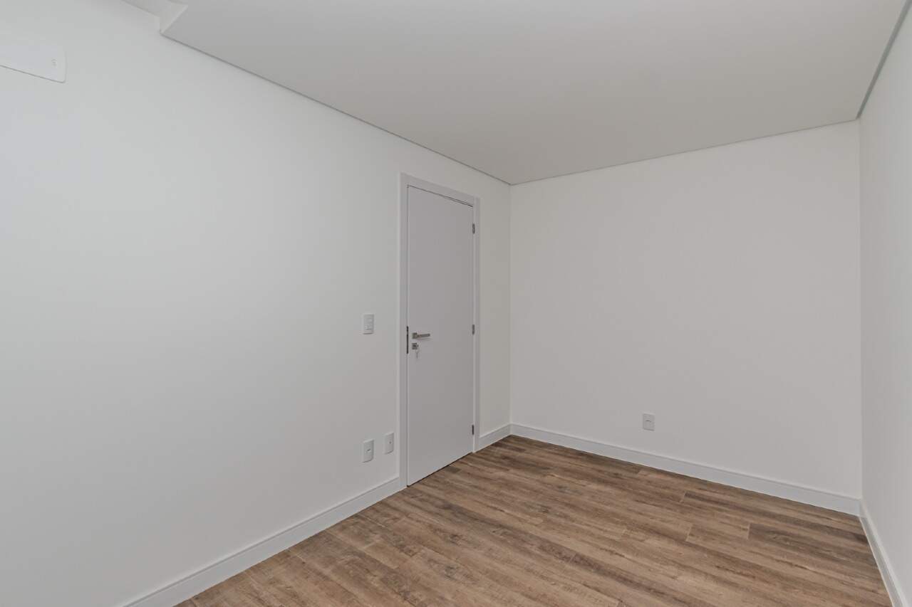 Apartamento à venda no Praia Brava: 