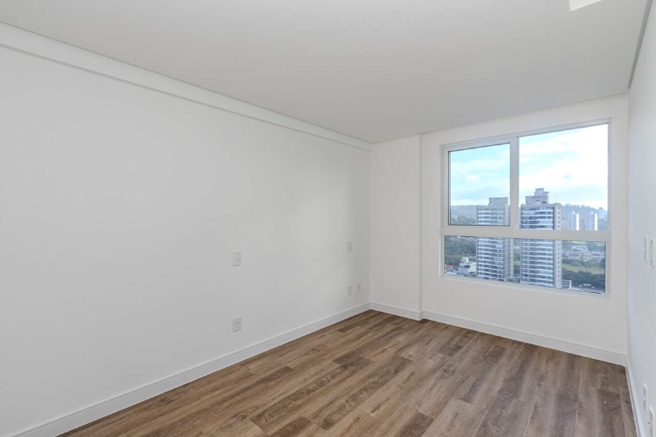 Apartamento à venda no Praia Brava: 
