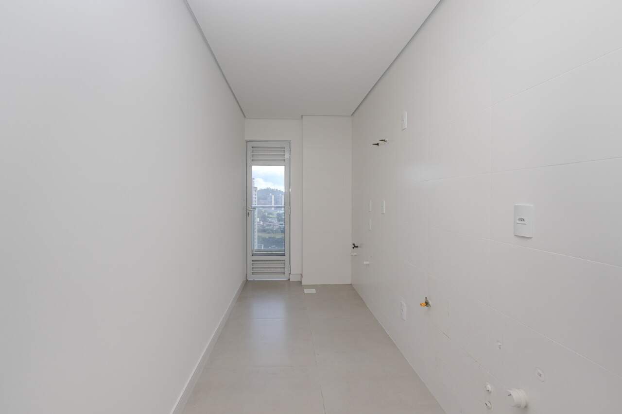 Apartamento à venda no Praia Brava: 