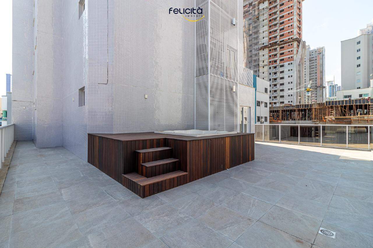 Apartamento de 3 quartos, 227m² no bairro Centro, em Balneário Camboriú | Eu Corretor