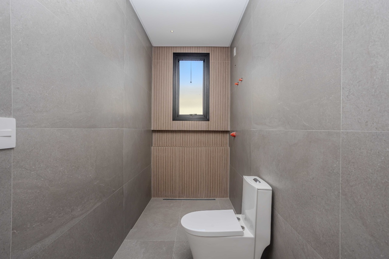 Casa de Condomínio à venda no Santa Regina : 