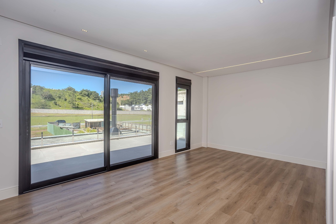 Casa de Condomínio à venda no Santa Regina : 