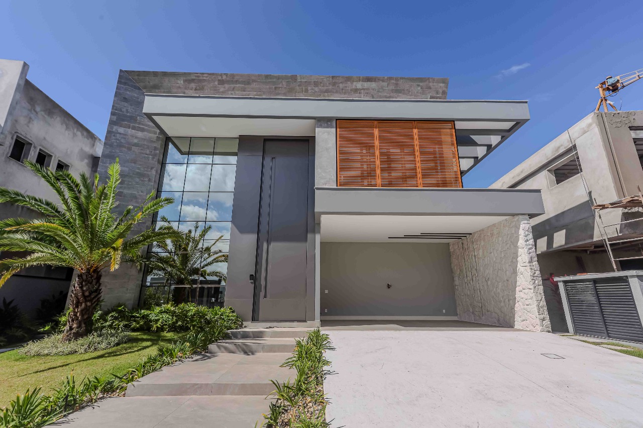 Casa de Condomínio à venda no Santa Regina : 