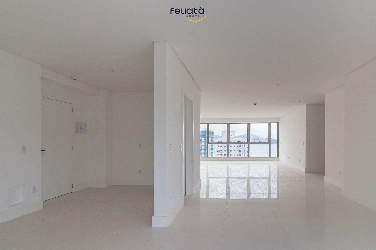 Apartamento de 4 quartos, 256m² no bairro Centro, em Balneário Camboriú | Eu Corretor