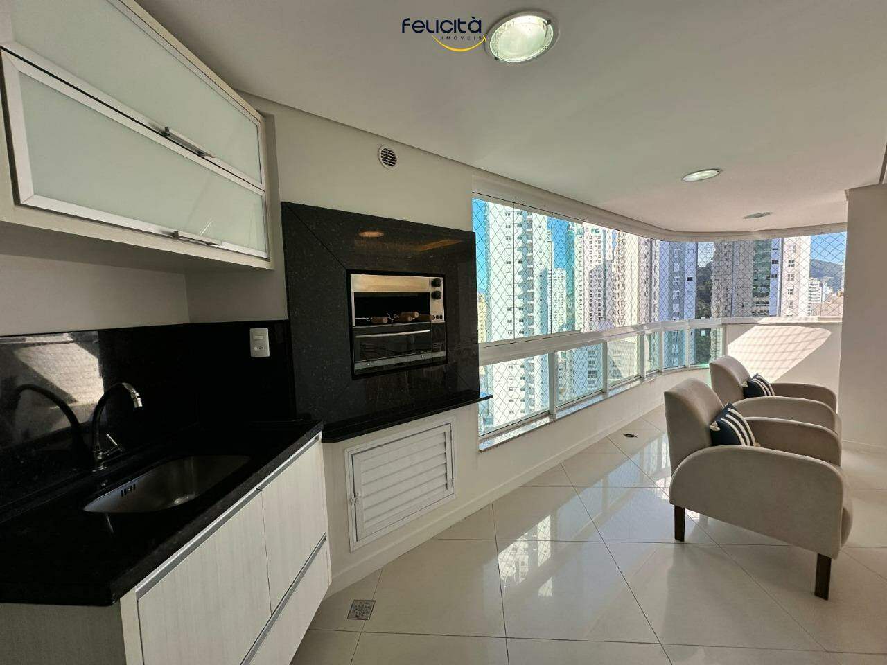 Apartamento de 2 quartos, 91m² no bairro Pioneiros, em Balneário Camboriú | Eu Corretor