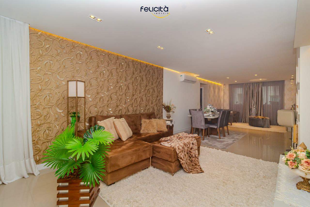 Apartamento de 3 quartos, 130m² no bairro Centro, em Balneário Camboriú | Eu Corretor