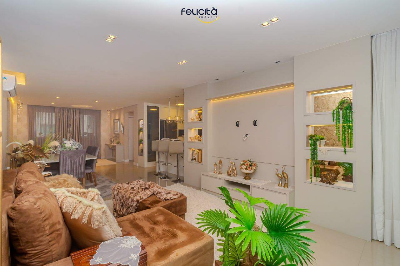 Apartamento de 3 quartos, 130m² no bairro Centro, em Balneário Camboriú | Eu Corretor
