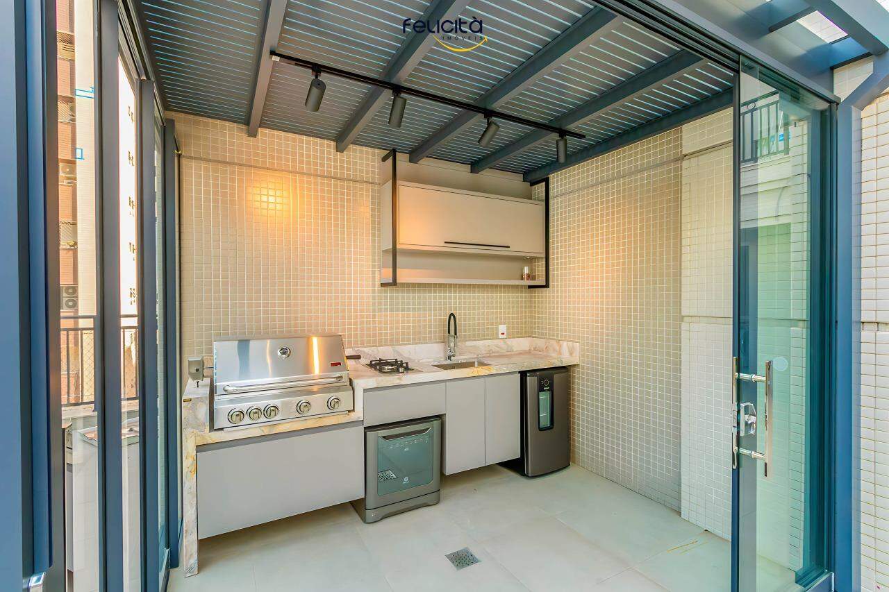 Apartamento de 3 quartos, 293m² no bairro Centro, em Balneário Camboriú | Eu Corretor