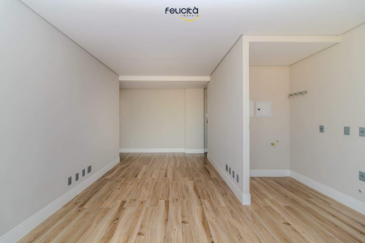 Apartamento de 2 quartos, 83m² no bairro Estados, em Balneário Camboriú | Eu Corretor