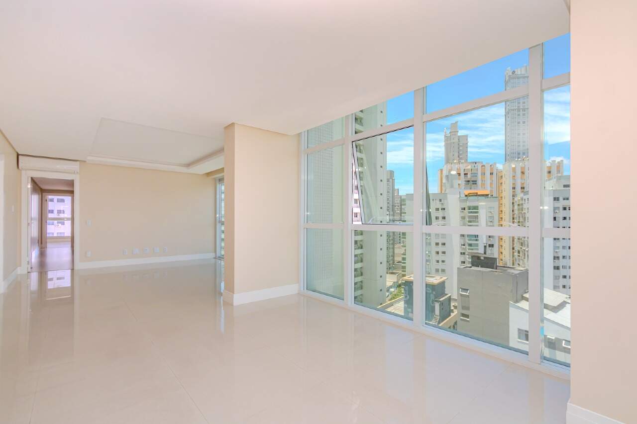 Apartamento de 4 quartos, 157m² no bairro Pioneiros, em Balneário Camboriú | Eu Corretor