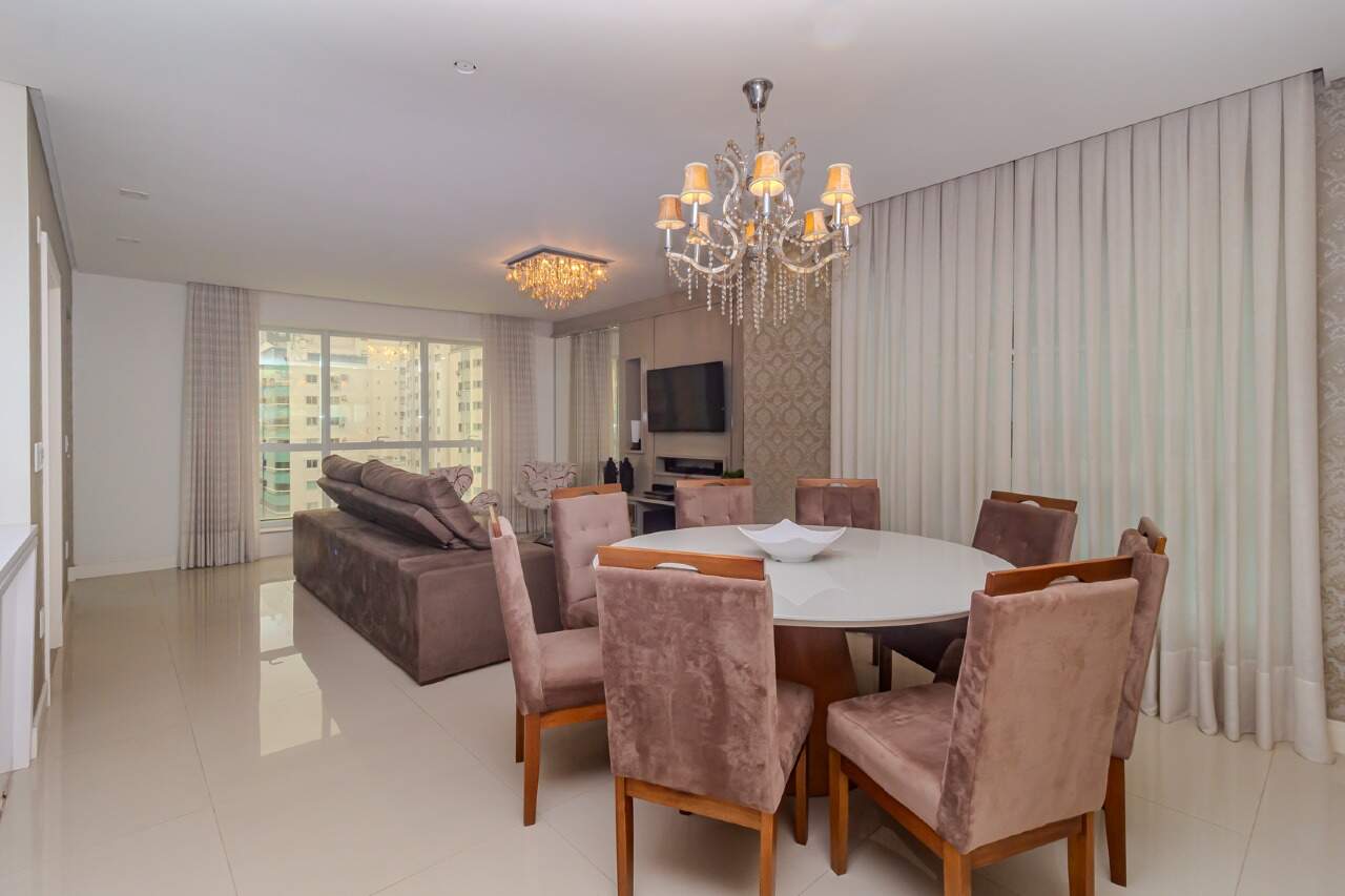 Apartamento de 4 quartos, 159m² no bairro Pioneiros, em Balneário Camboriú | Eu Corretor
