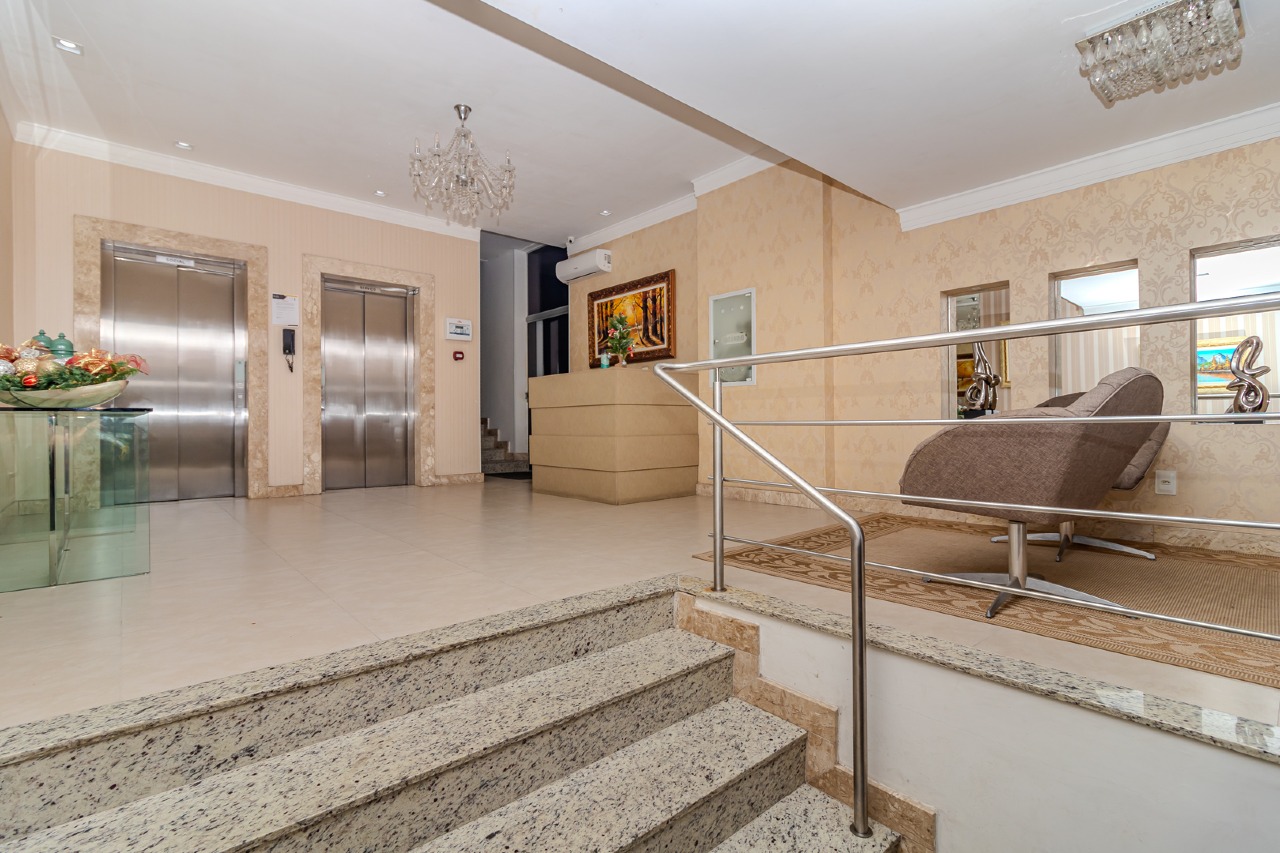 Cobertura à venda no Centro: