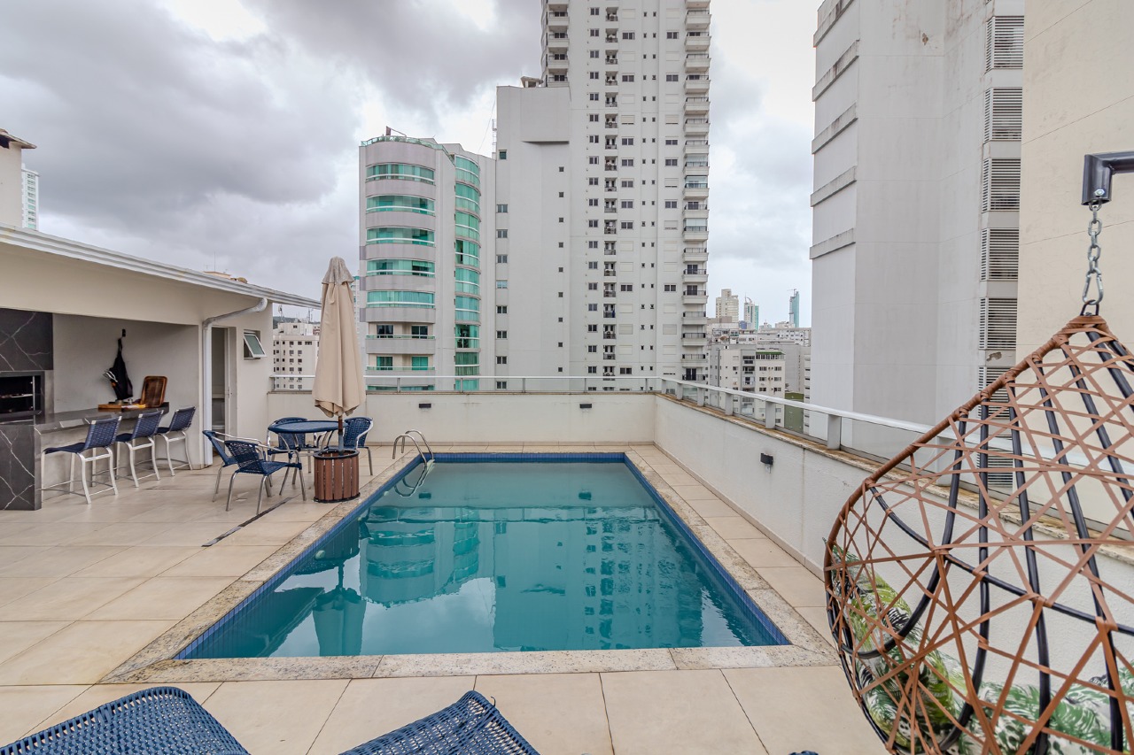 Cobertura à venda no Centro: