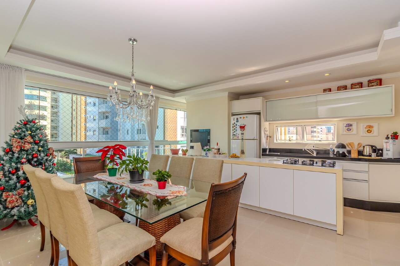 Apartamento de 3 quartos, 116m² no bairro Centro, em Balneário Camboriú | Eu Corretor